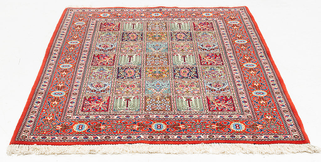 A high quality Persian hand-knotted atelier carpet made in the Ghom district. Size ca 138 x 195 cm.