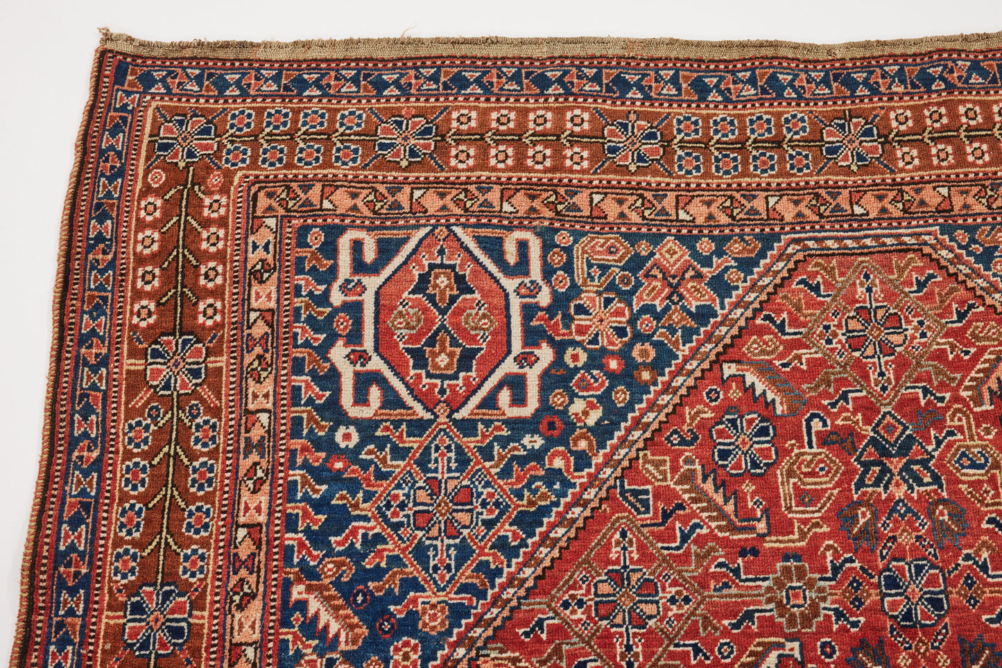 Antique Persian Gashgahi nomadic carpet. Size 151 x 261 cm. In mint condition!