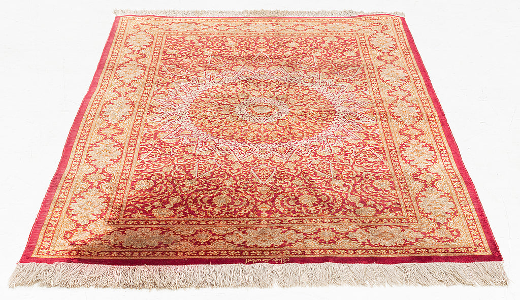 Persian handmade silk Ghom. Size 98 x 151 cm. Mint Condition!